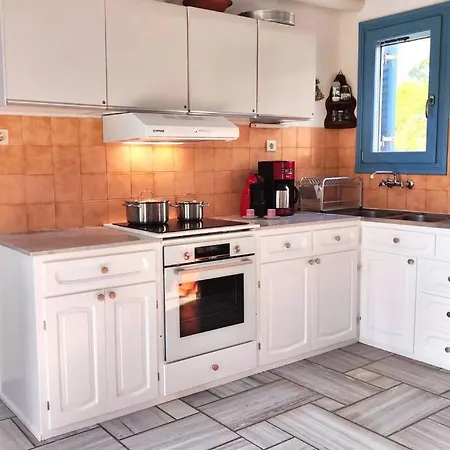 Elitas Lodge: Cosy Cycladic Outside Paroikia Casa vacanze